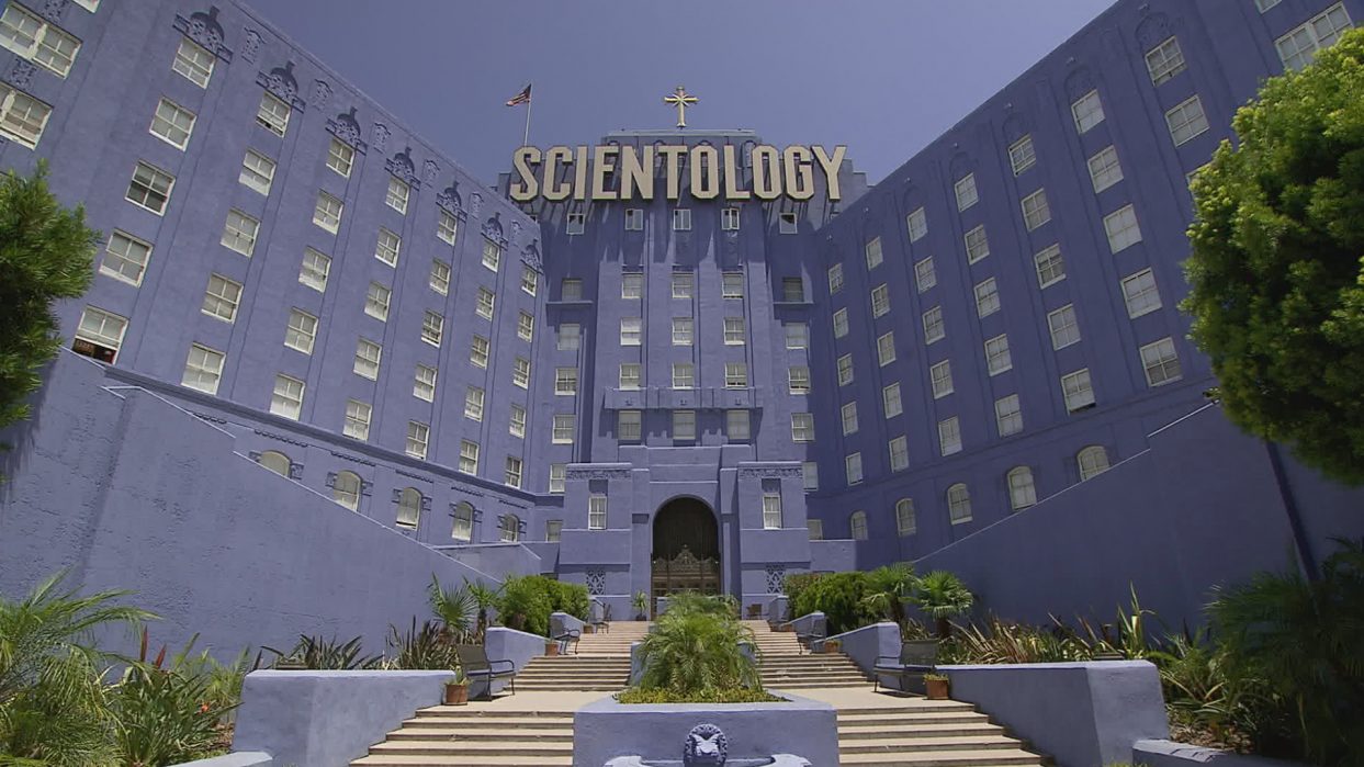 Going Clear: Scientology and the Prison of Belief (2015)